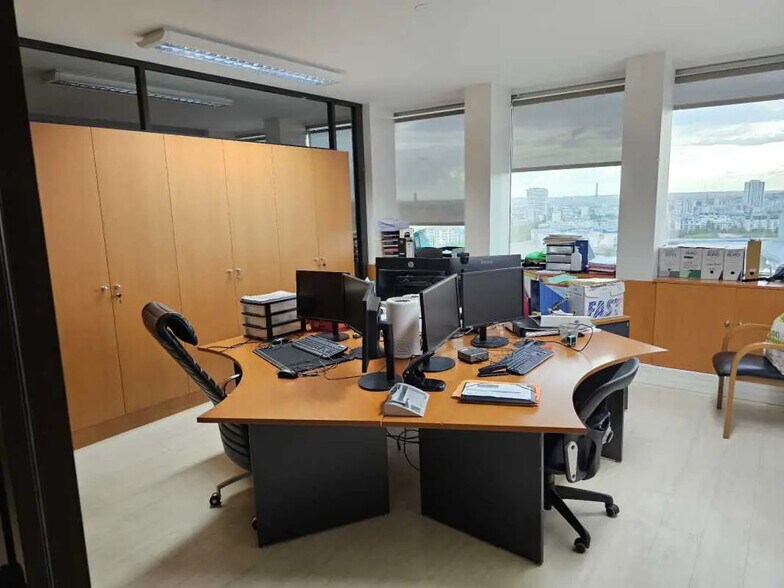 Office in Pantin for sale - Interior Photo - Image 3 of 7