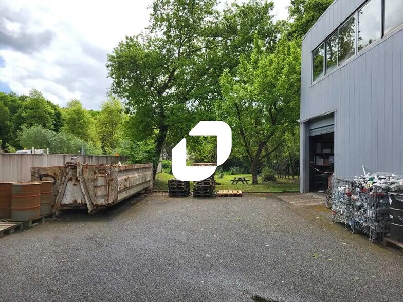 Industrial in Gradignan for lease - Building Photo - Image 2 of 15