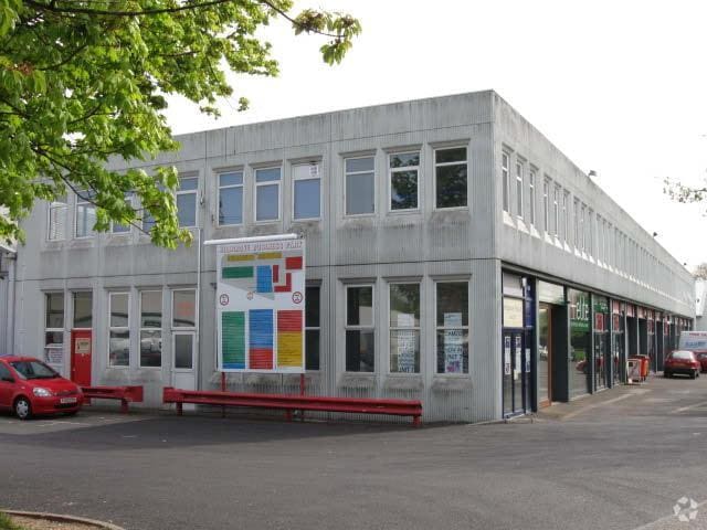 Nazeing Rd, Nazeing for sale - Primary Photo - Image 1 of 28
