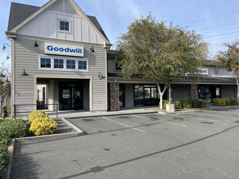 100 W American Canyon Rd, American Canyon, CA for lease - Building Photo - Image 1 of 3