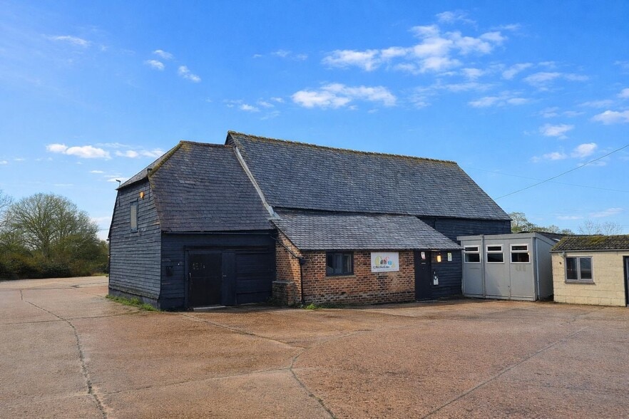 Worthing Rd, West Grinstead for lease - Building Photo - Image 2 of 7