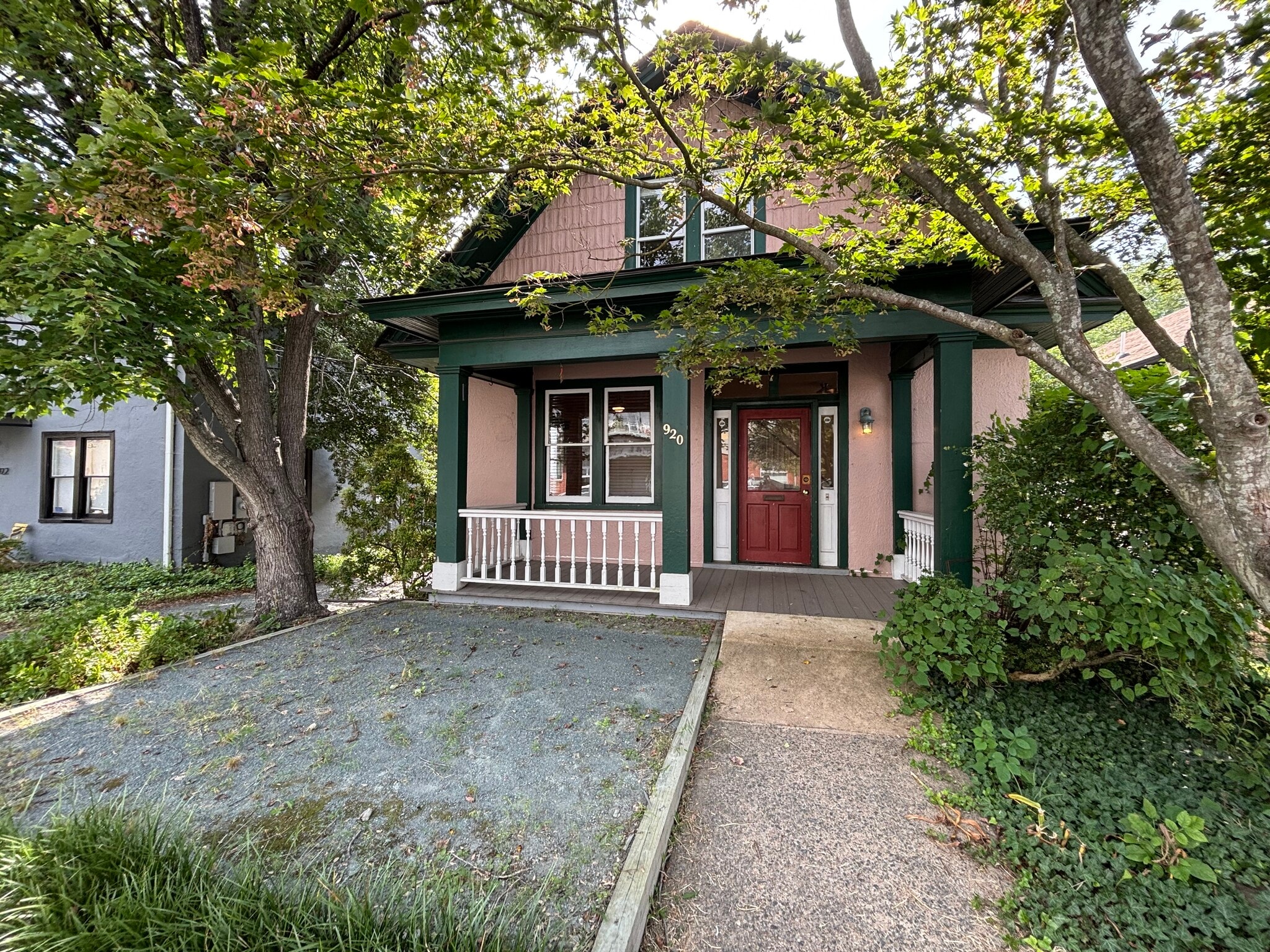 920 9 1/2 St NE, Charlottesville, VA for lease Building Photo- Image 1 of 2