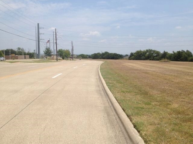 2325 W Warrior Trl, Grand Prairie, TX for sale Building Photo- Image 1 of 1