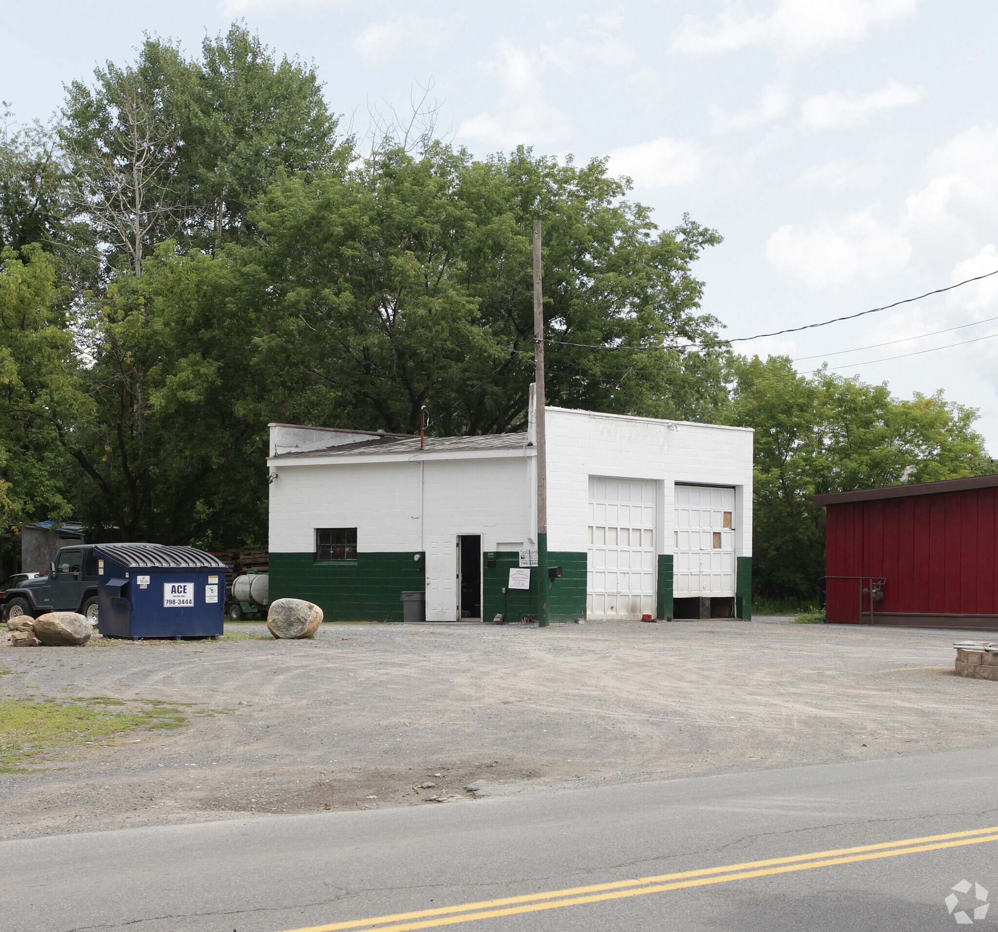 142 Dix Ave, Glens Falls, NY for sale Primary Photo- Image 1 of 1