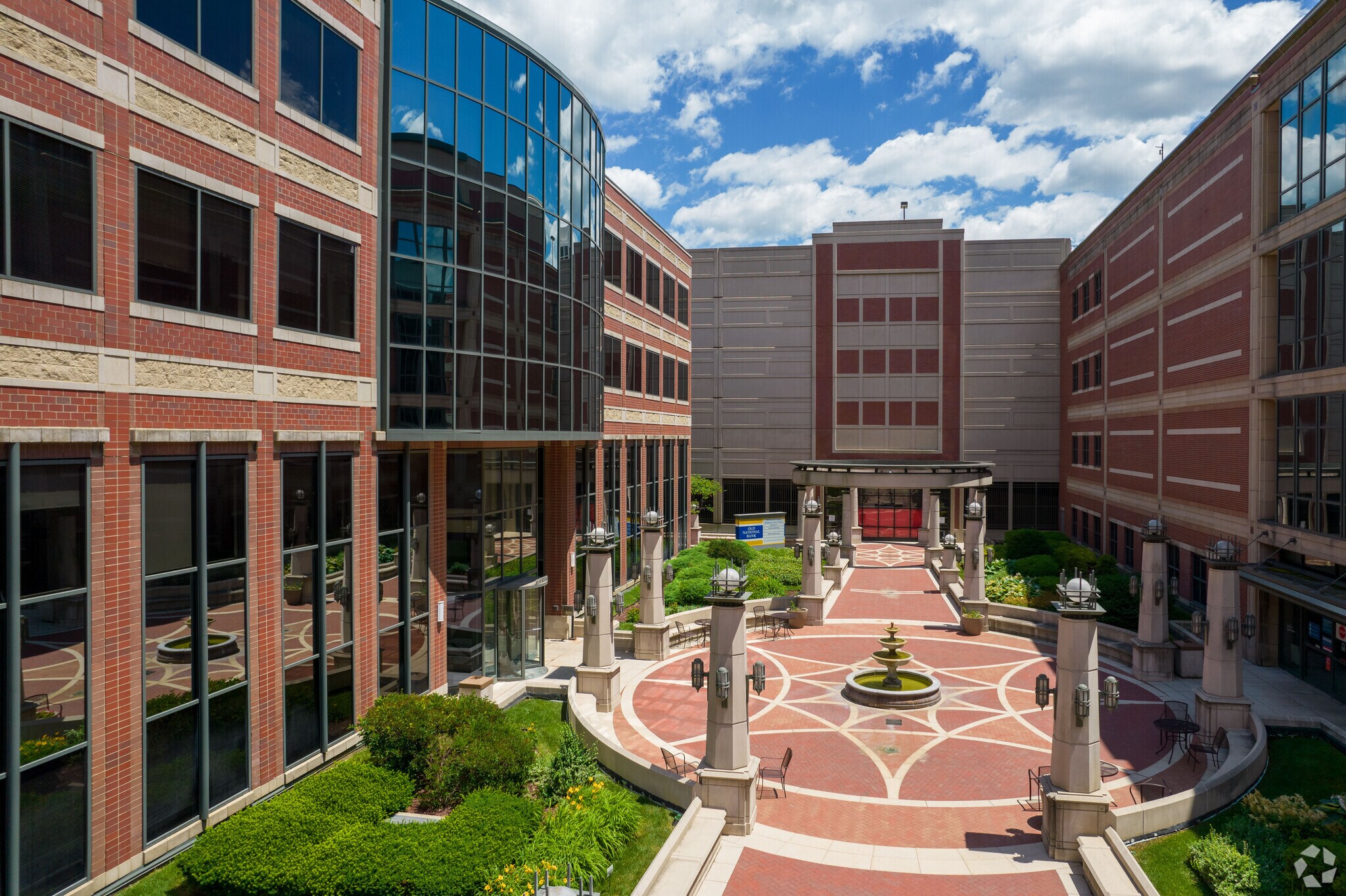 130 S Main St, South Bend, IN for lease Building Photo- Image 1 of 24