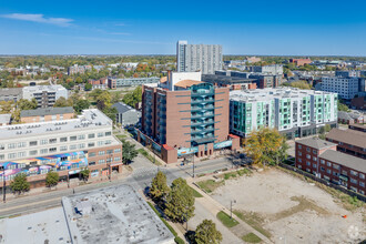 202 Green St E, Champaign, IL - aerial  map view