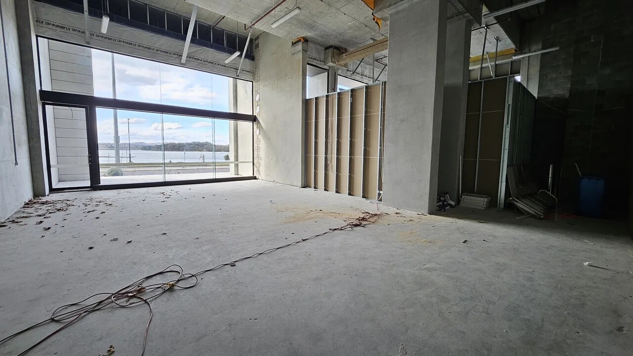 161 Emu Bank, Canberra for lease Interior Photo- Image 1 of 3