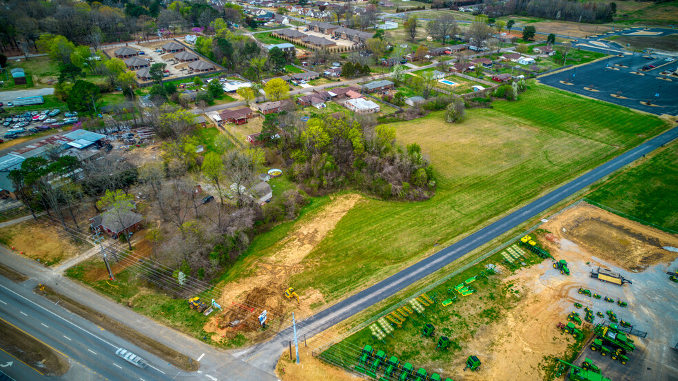 3531 Florence Blvd, Florence, AL for sale - Primary Photo - Image 1 of 7