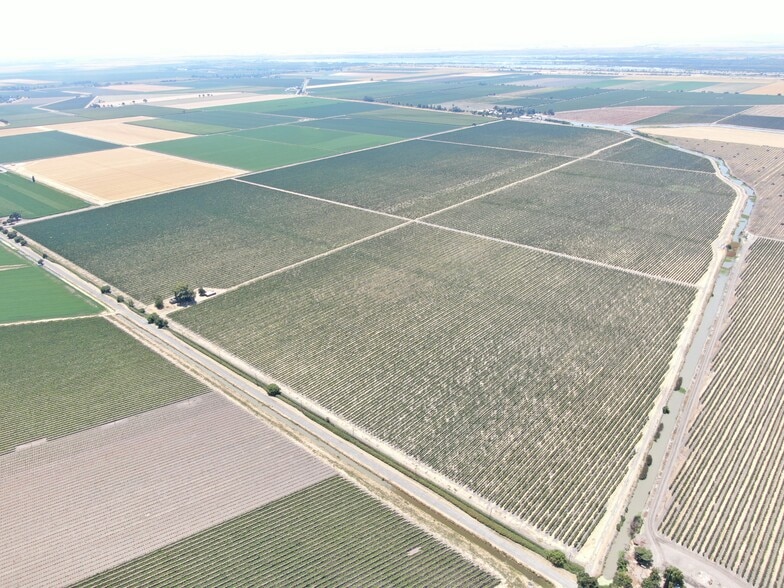 48450 W Sutter Rd, Clarksburg, CA for sale - Building Photo - Image 2 of 12