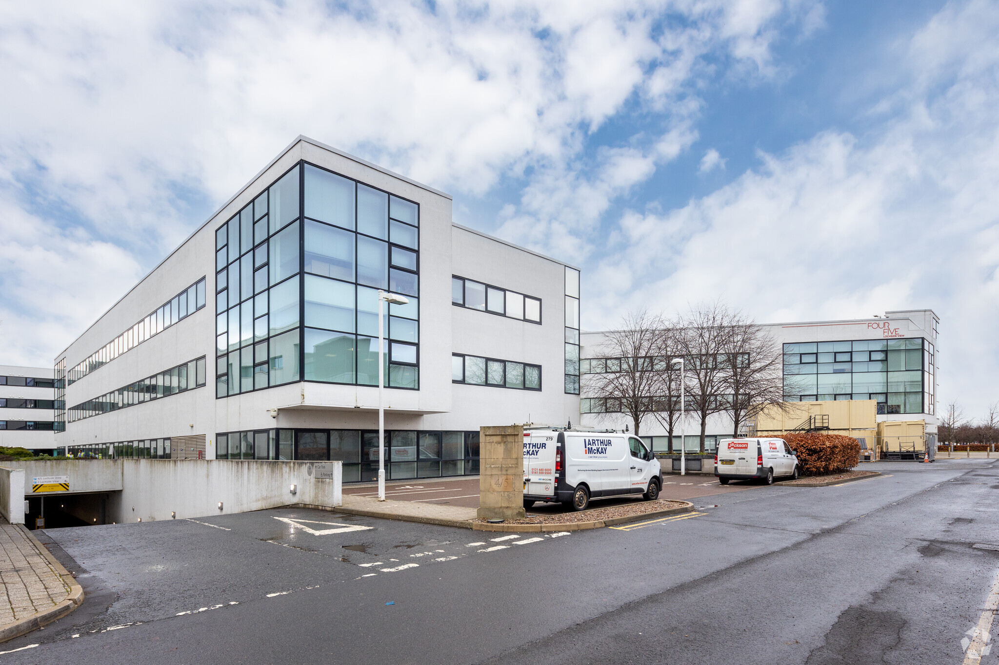 4-5 Lochside Vw, Edinburgh for lease Primary Photo- Image 1 of 13