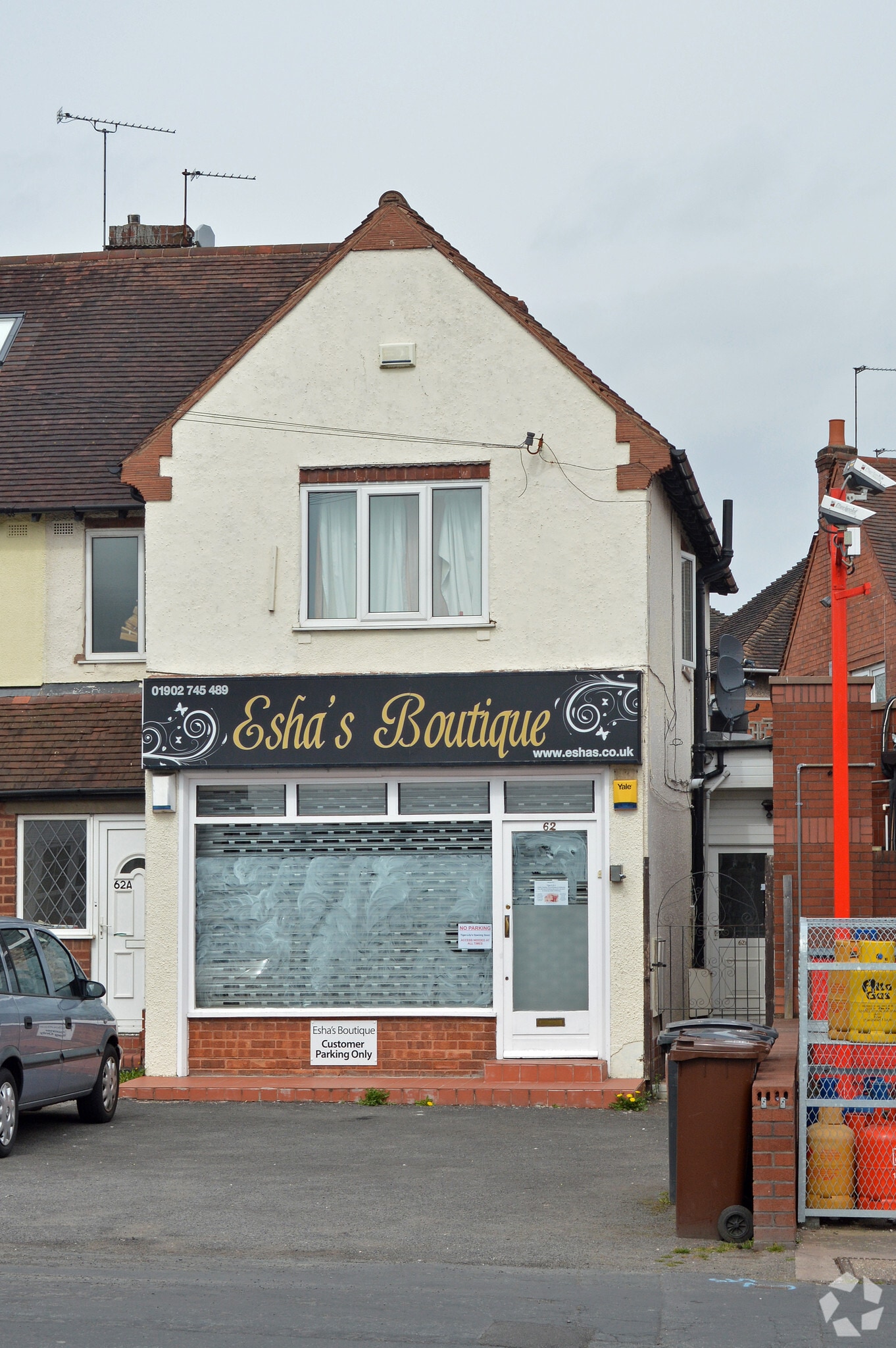 62 Codsall Rd, Wolverhampton for lease Primary Photo- Image 1 of 4