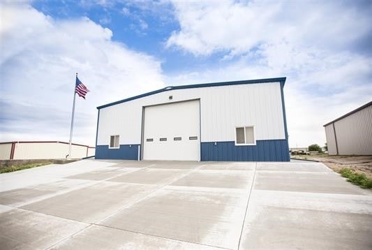 1702 W Q St, McCook, NE for sale Primary Photo- Image 1 of 1