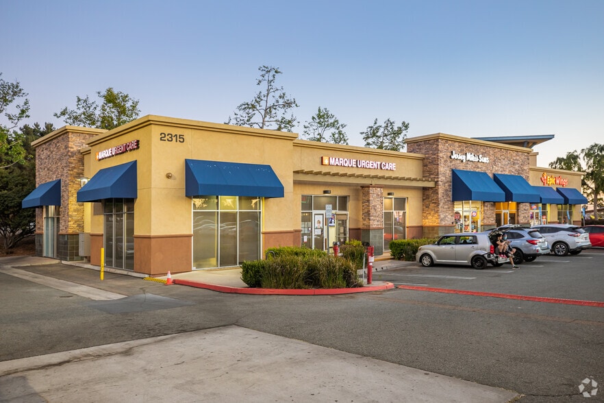 2315 Otay Lakes Rd, Chula Vista, CA for lease - Building Photo - Image 3 of 11