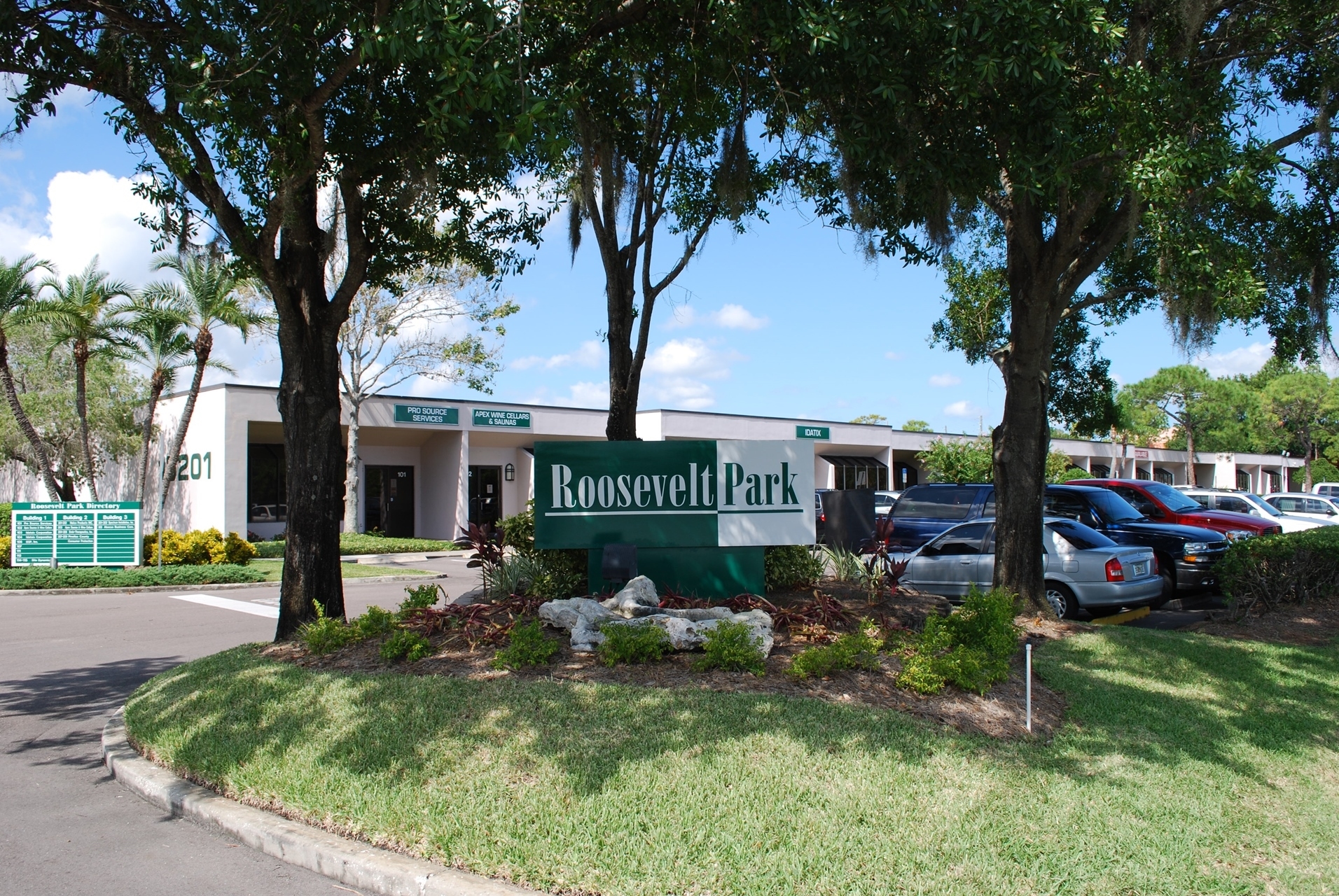 15201 Roosevelt Blvd, Clearwater, FL for lease Building Photo- Image 1 of 2