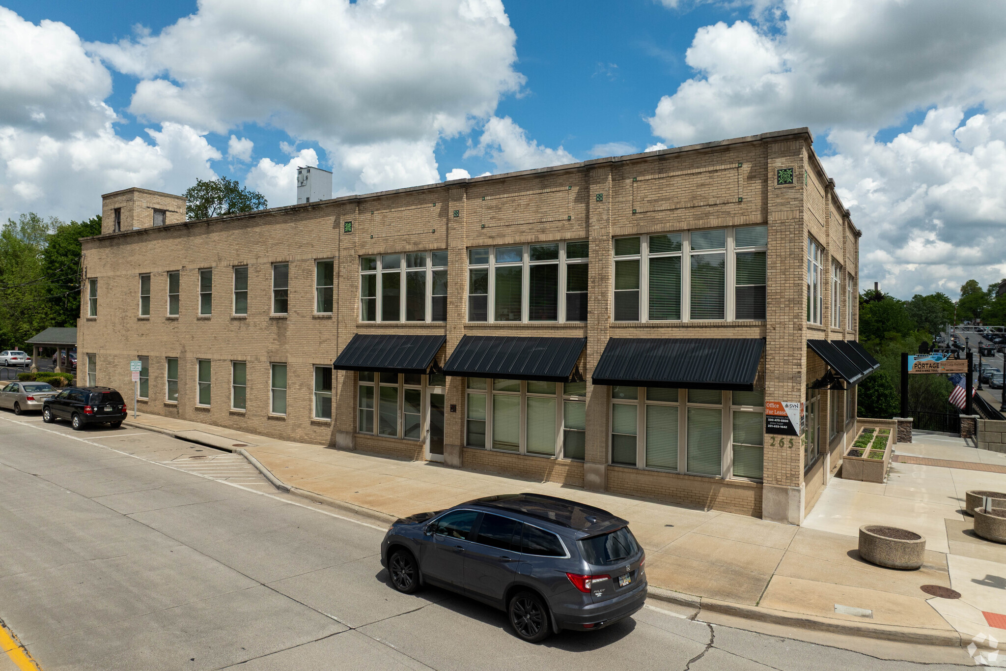 265 W Main St, Kent, OH for lease Building Photo- Image 1 of 37