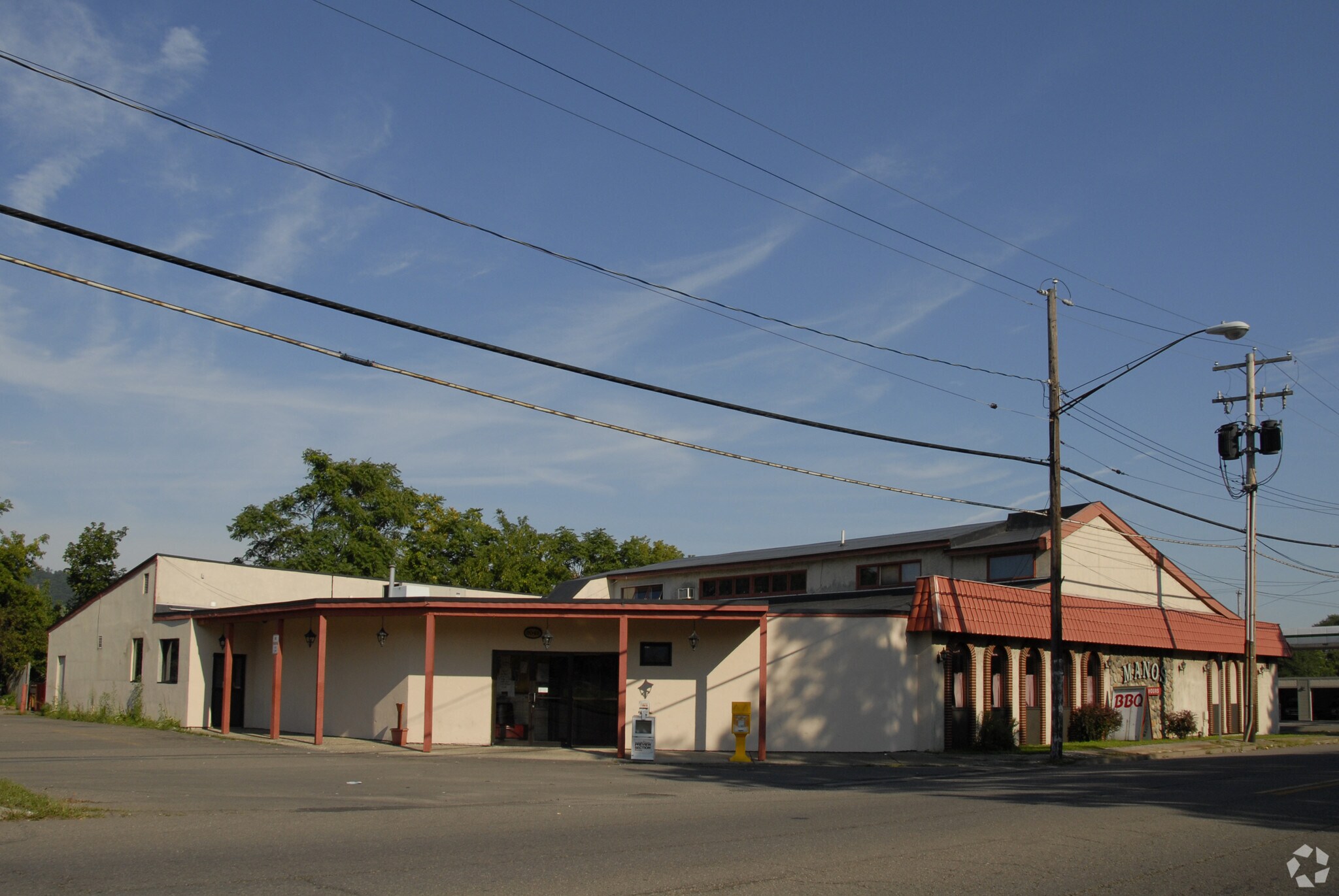 2048 College Ave, Elmira Heights, NY for sale Primary Photo- Image 1 of 57