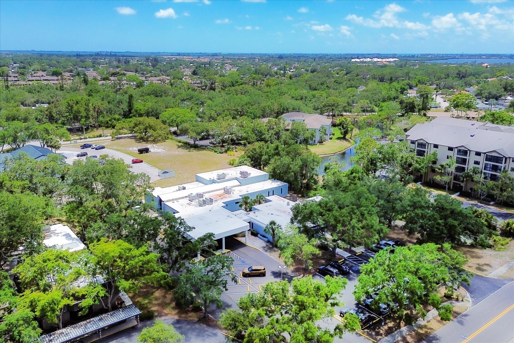 6215 21st Ave, Bradenton, FL for sale Building Photo- Image 1 of 17