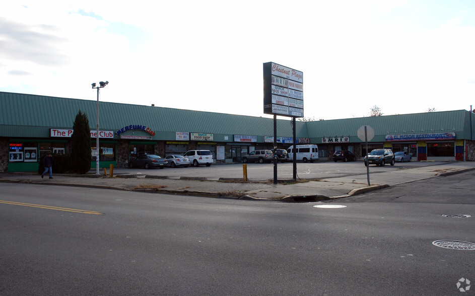 831 Main Ave, Passaic, NJ for sale - Primary Photo - Image 1 of 1