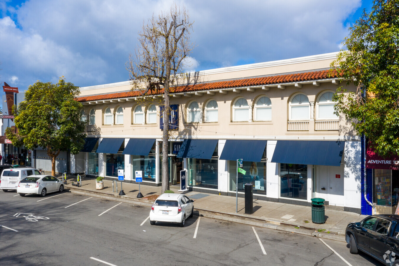 3277 Lakeshore Ave, Oakland, Ca 94610 