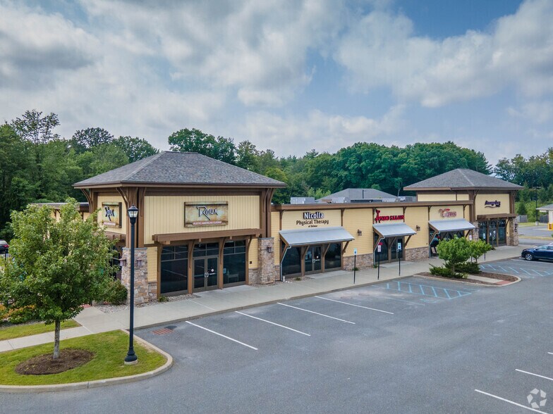 10 Vista Blvd, Slingerlands, NY 12159