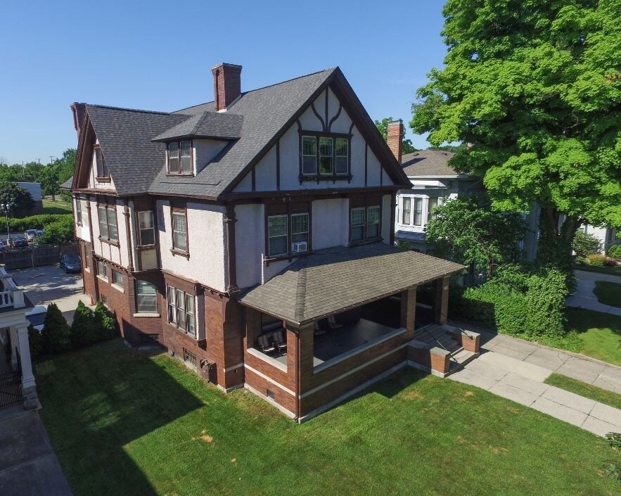 523 W South St, Kalamazoo, MI for sale Primary Photo- Image 1 of 1