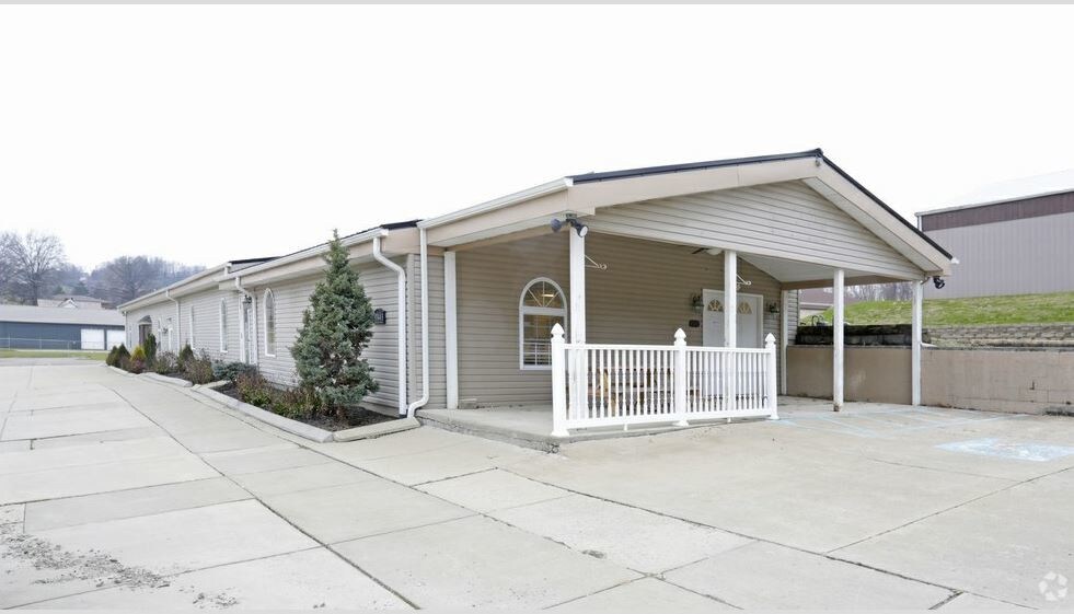 47443 National Rd, Saint Clairsville, OH 43950