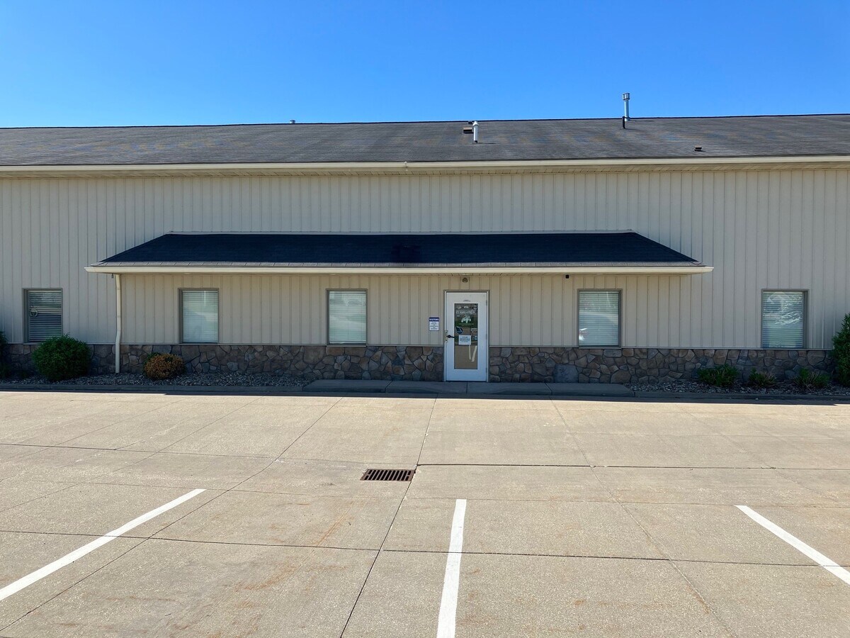 655 Elm Ridge Ave, Canal Fulton, OH 44614