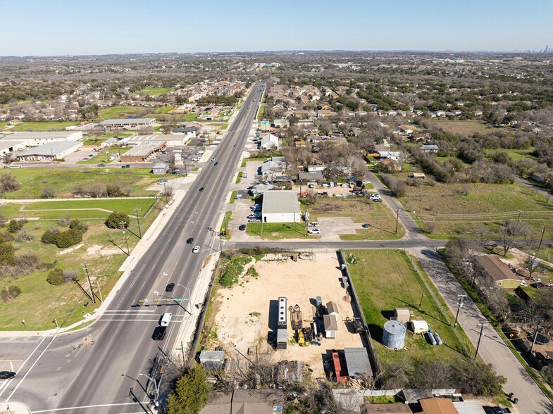 1401 Mooreland Dr, Austin, TX for sale - Building Photo - Image 3 of 16