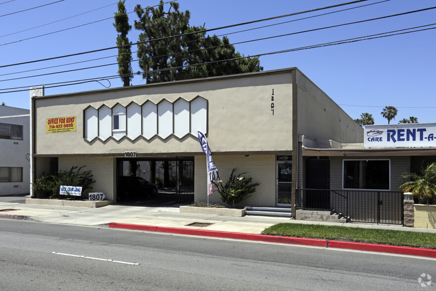 1807 W Katella Ave, Anaheim, CA for sale - Primary Photo - Image 1 of 1