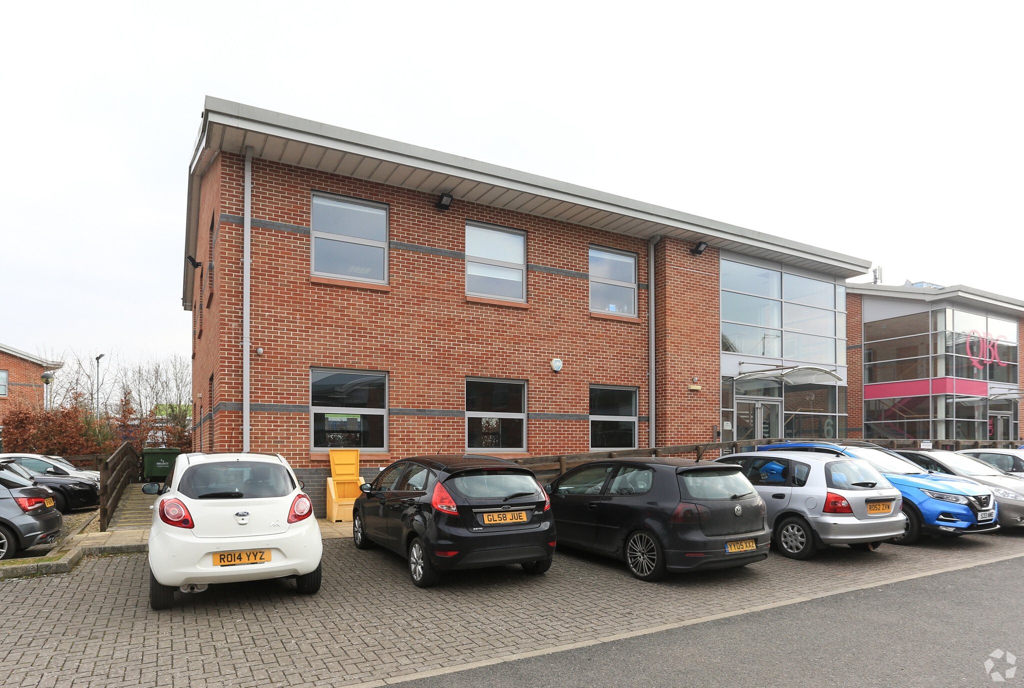 6 Molly Millars Ln, Wokingham for sale Building Photo- Image 1 of 1