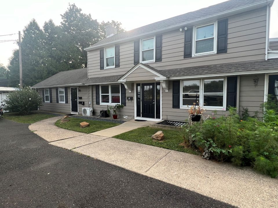 328 Maple Ave, Horsham, PA 19044