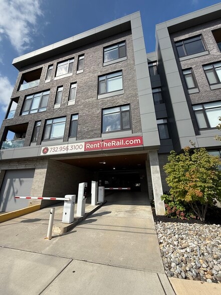 116 Chestnut St, Red Bank, NJ for lease - Building Photo - Image 3 of 23