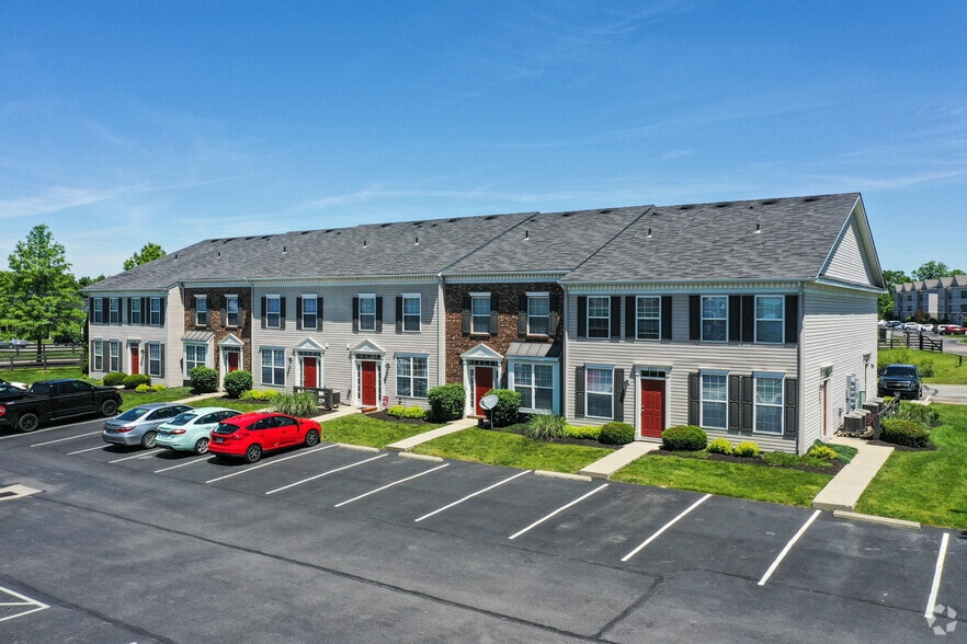 8181 Herald Cv, Blacklick, OH for sale - Building Photo - Image 3 of 76