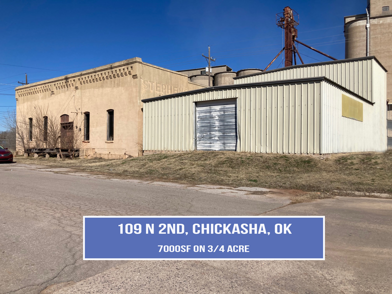 108 N 2nd St, Chickasha, OK for sale - Primary Photo - Image 1 of 1