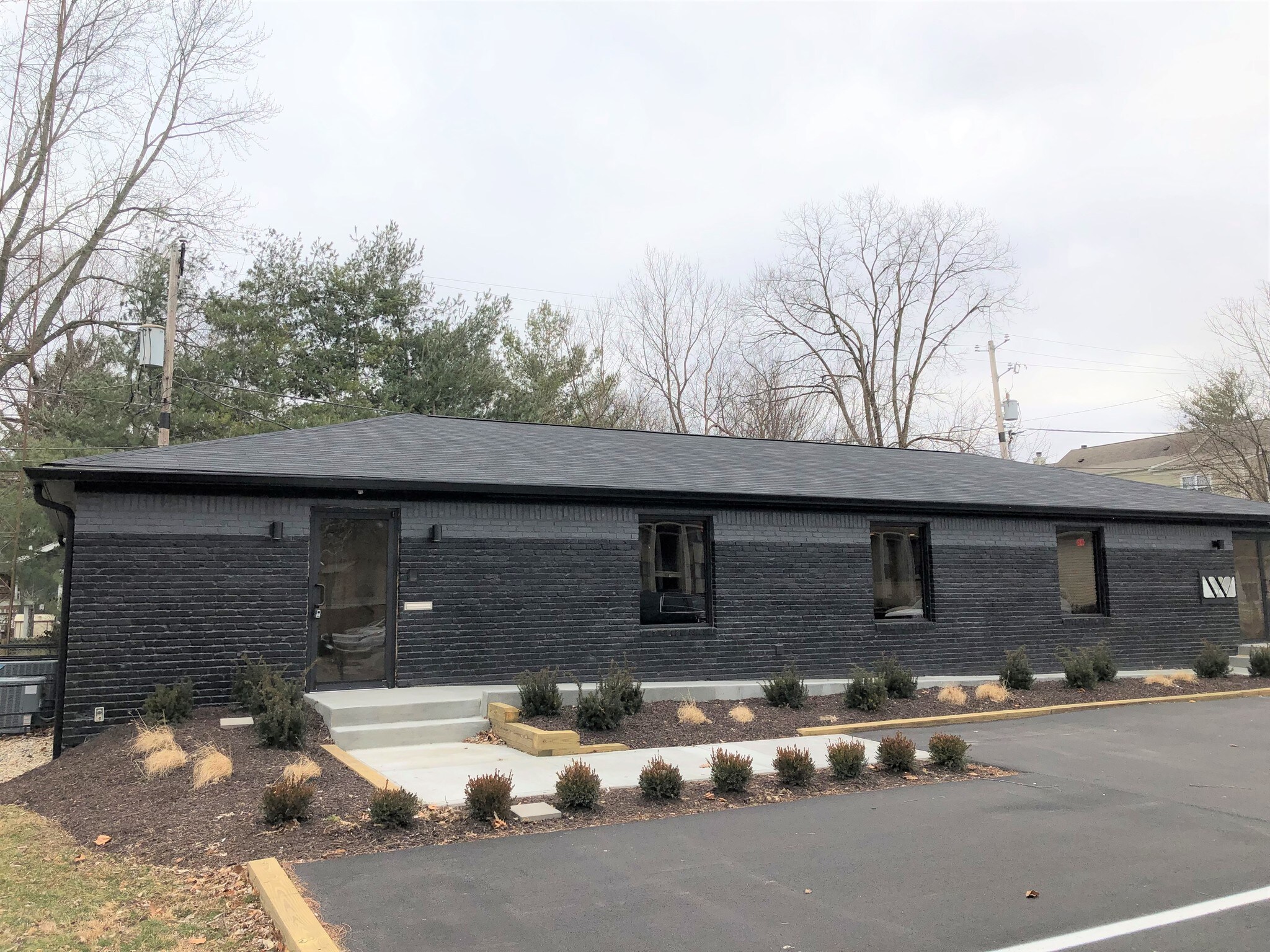 6555 Carrollton Ave, Indianapolis, IN for lease Building Photo- Image 1 of 7