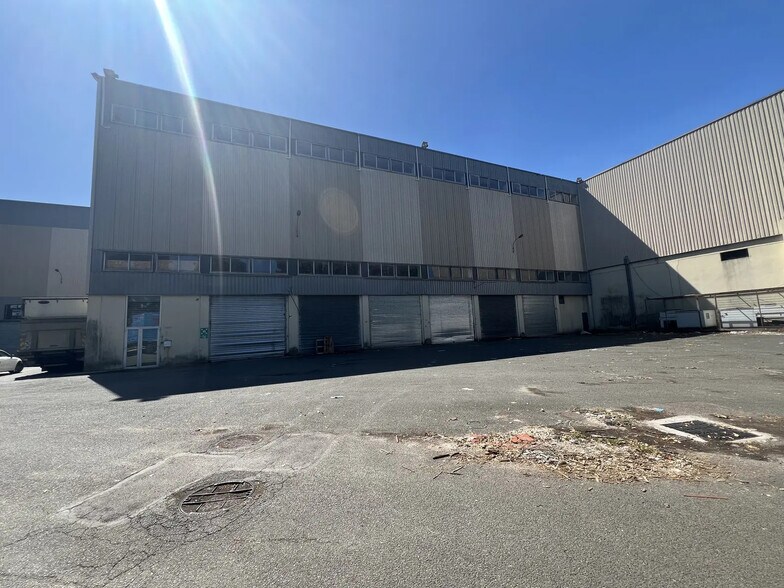 Industrial in Garges-lès-Gonesse for lease - Building Photo - Image 3 of 4