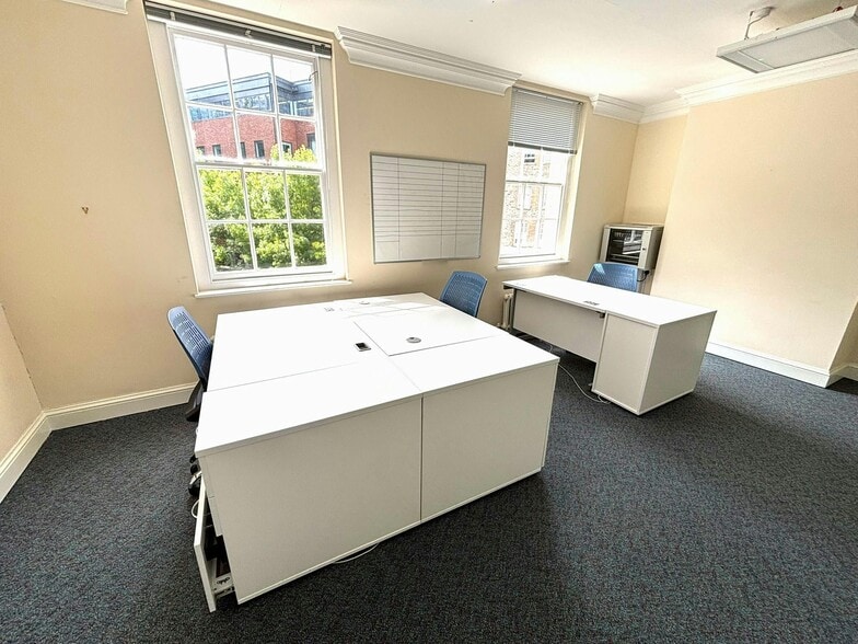 Bath St, Bristol for lease - Interior Photo - Image 2 of 11