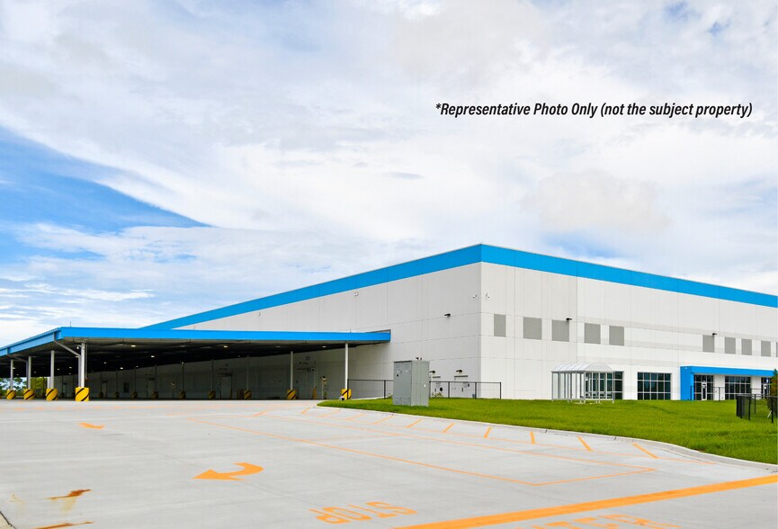 5900 Old Seward Hwy, Anchorage, AK for sale - Primary Photo - Image 1 of 1