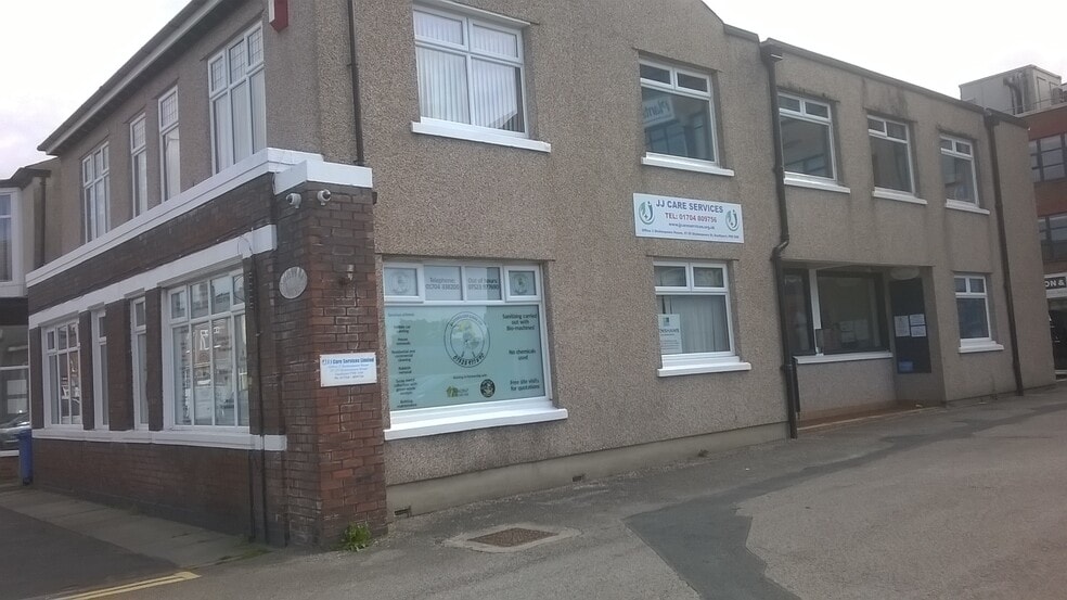 37-39 Shakespeare St, Southport for lease - Building Photo - Image 1 of 1