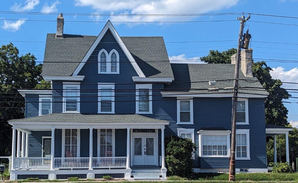 149 E Main St, Tuckerton, NJ for sale - Building Photo - Image 1 of 23