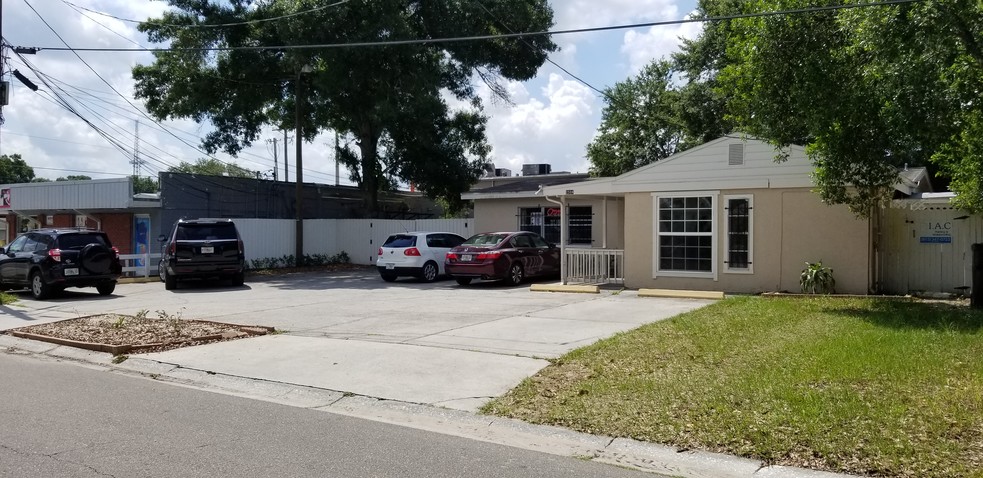 2504 West Cluster Ave, Tampa, FL 33614 | LoopNet