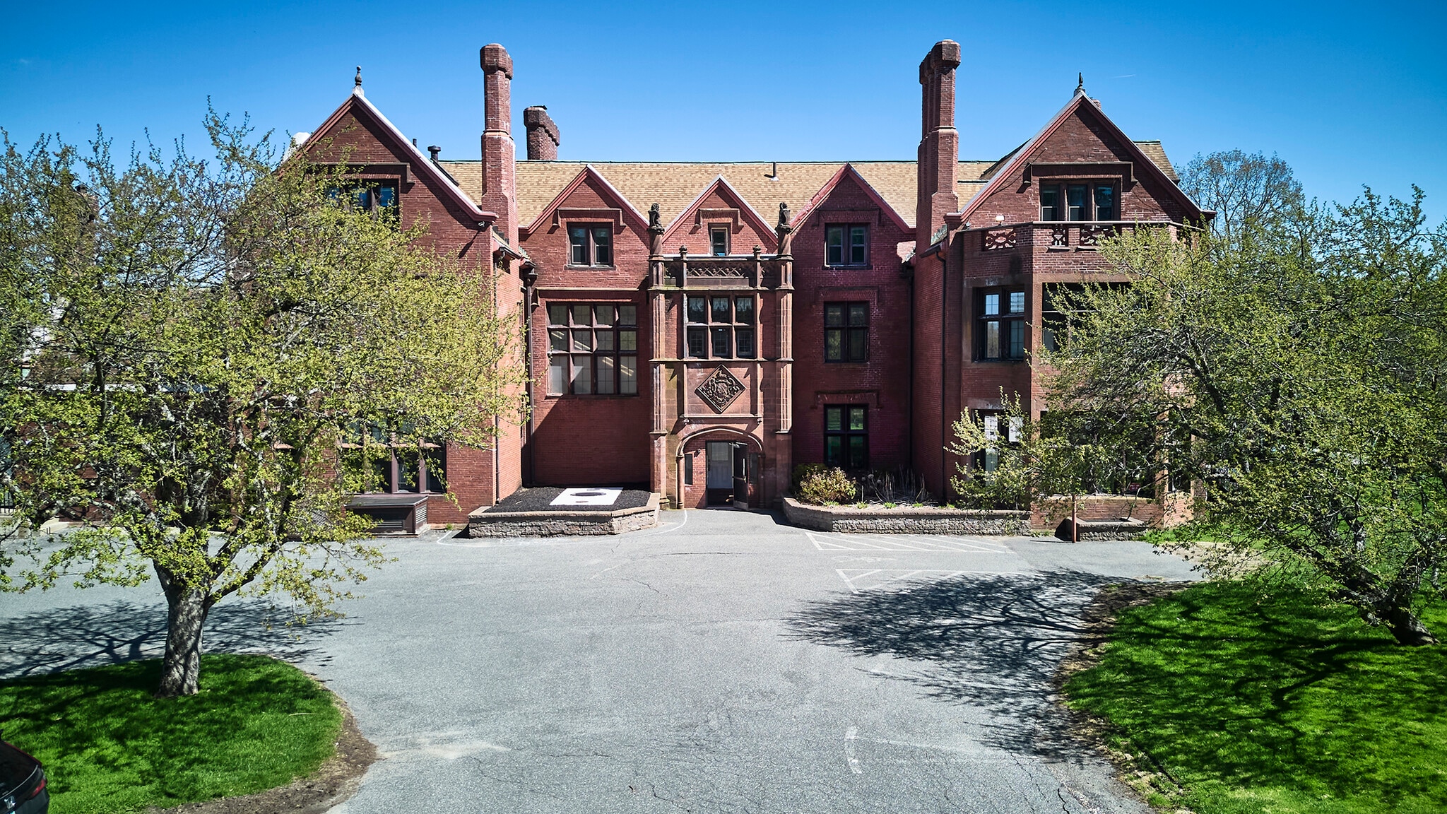 349 Old Stockbridge Rd, Lenox, MA for sale Building Photo- Image 1 of 33