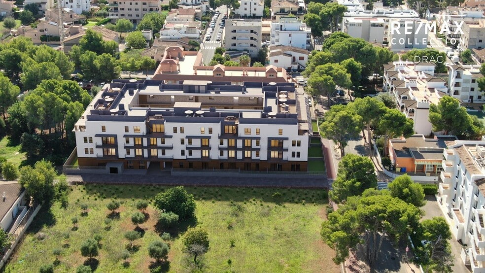 Retail in Son Servera, Islas Baleares for sale - Aerial - Image 3 of 4