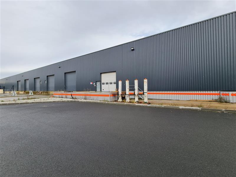 Flex in Ploufragan for lease Building Photo- Image 1 of 11