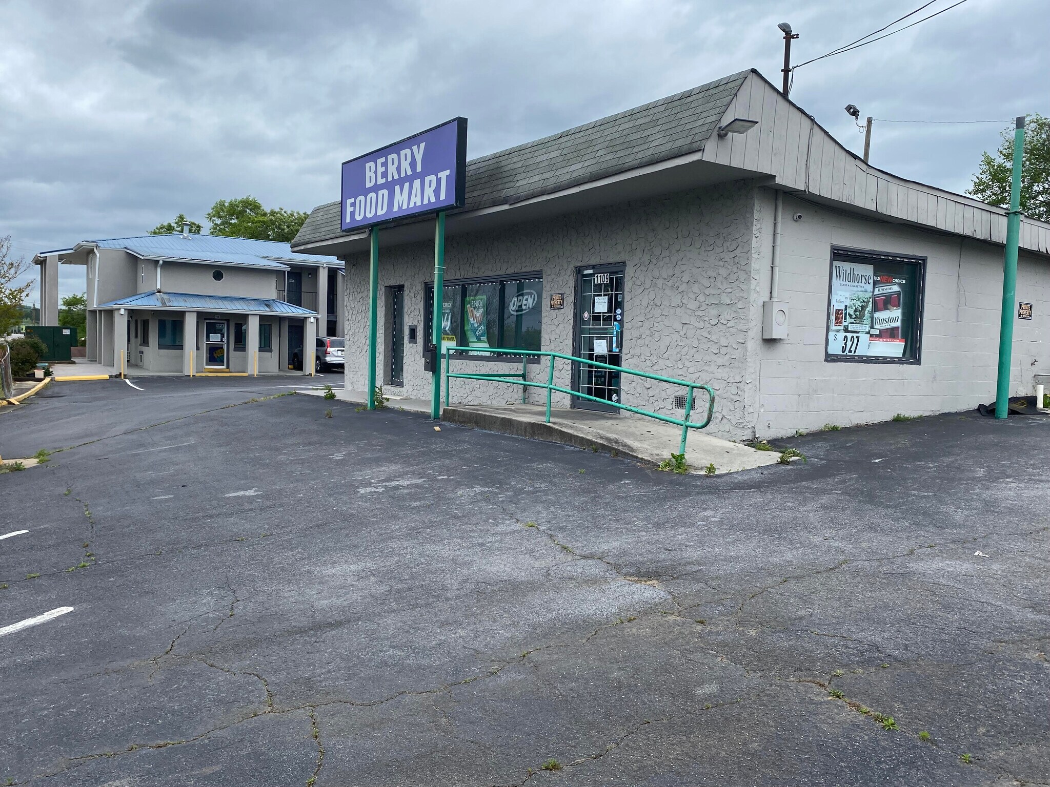 1105 Martha Berry Blvd NE, Rome, GA 30165 Seven Hills Inn