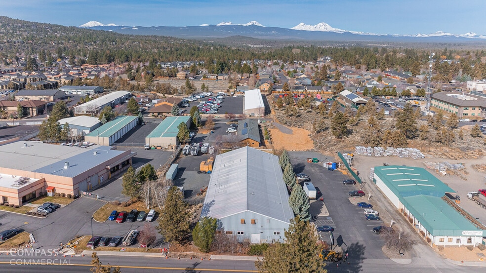 63255 Jamison St, Bend, OR for sale - Building Photo - Image 2 of 19