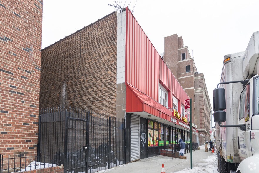 8945 163rd St, Jamaica, NY for sale - Primary Photo - Image 1 of 1