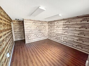 1601 23rd Ave, Tuscaloosa, AL for lease Interior Photo- Image 2 of 7