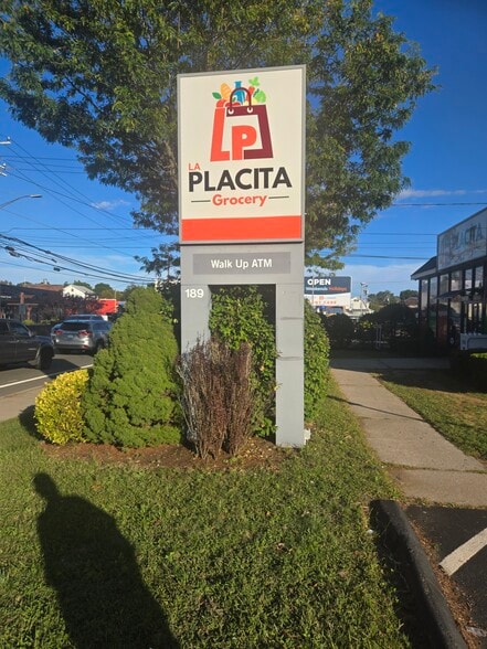 189 Main St, Norwalk, CT for lease - Building Photo - Image 3 of 12
