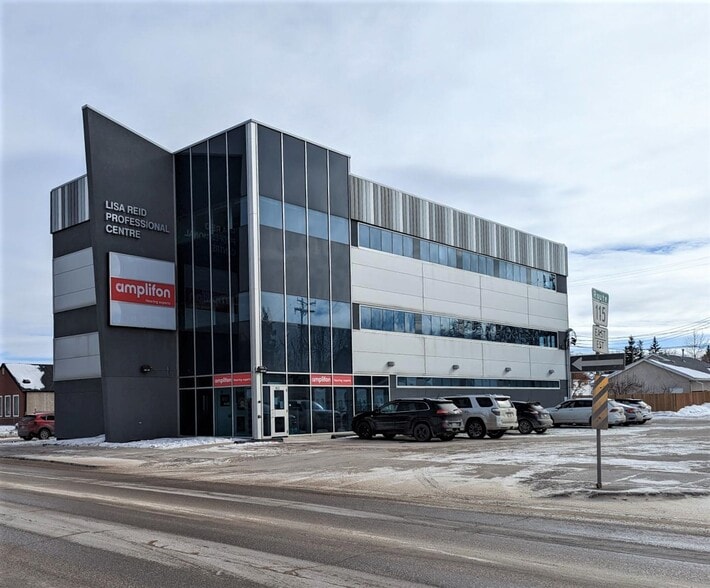 412 Marion St, Winnipeg, MB for sale - Primary Photo - Image 1 of 1
